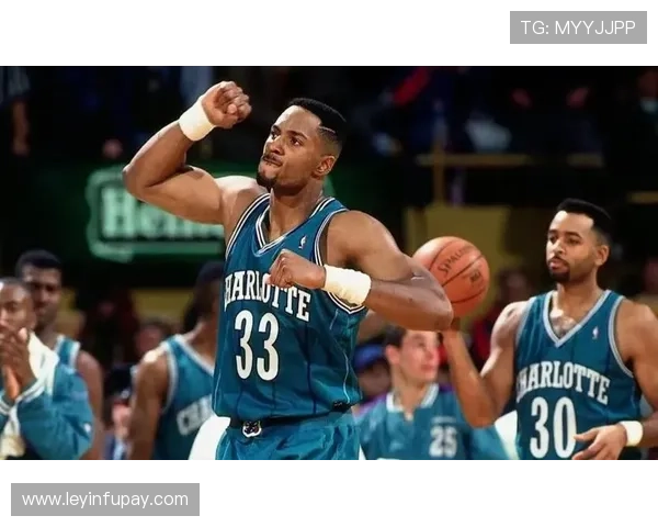 老梁深度解析足球明星的职业生涯与场上表现的独特见解与评价