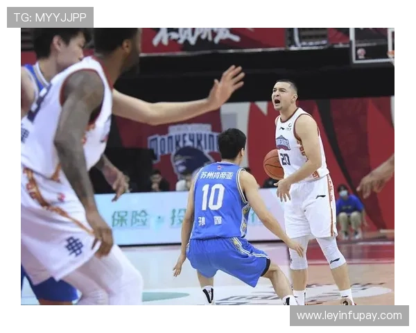 南京篮球队在最新状态排行榜中荣获第四名展现出强劲实力与潜力 南京篮球队在最新状态排行榜中荣获第四名展现出强劲实力与潜力